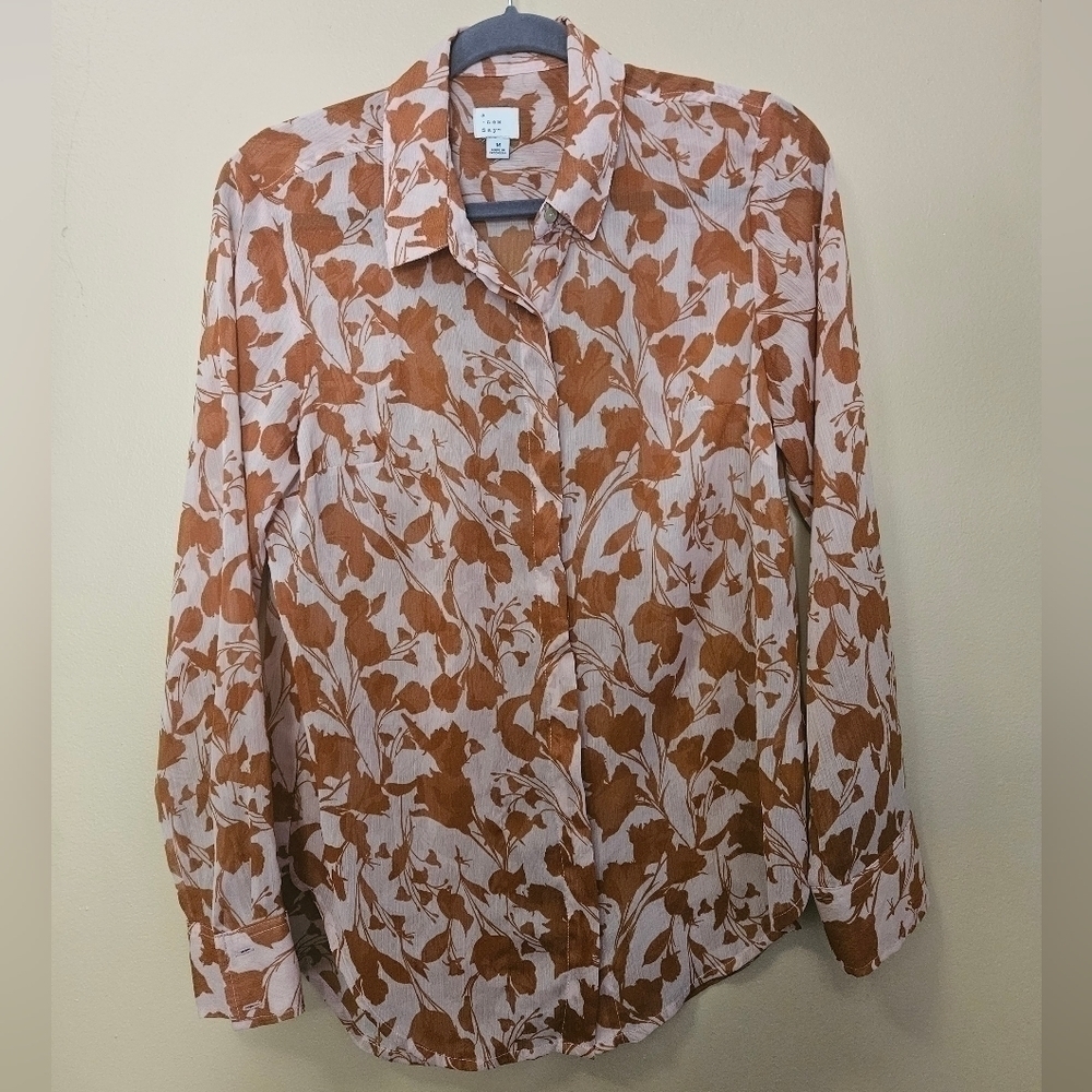 A New Day Semi Sheer Floral Blouse Women's Size M Button Down Shirt